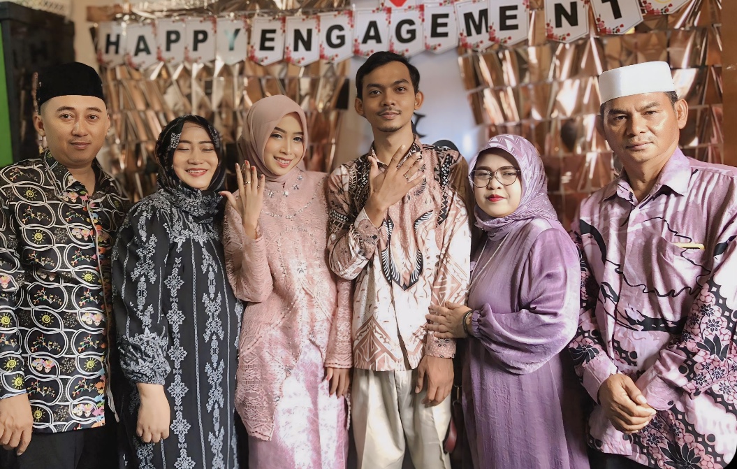 21EA20BC-3C5D-4697-AFB5-F05C0167B572