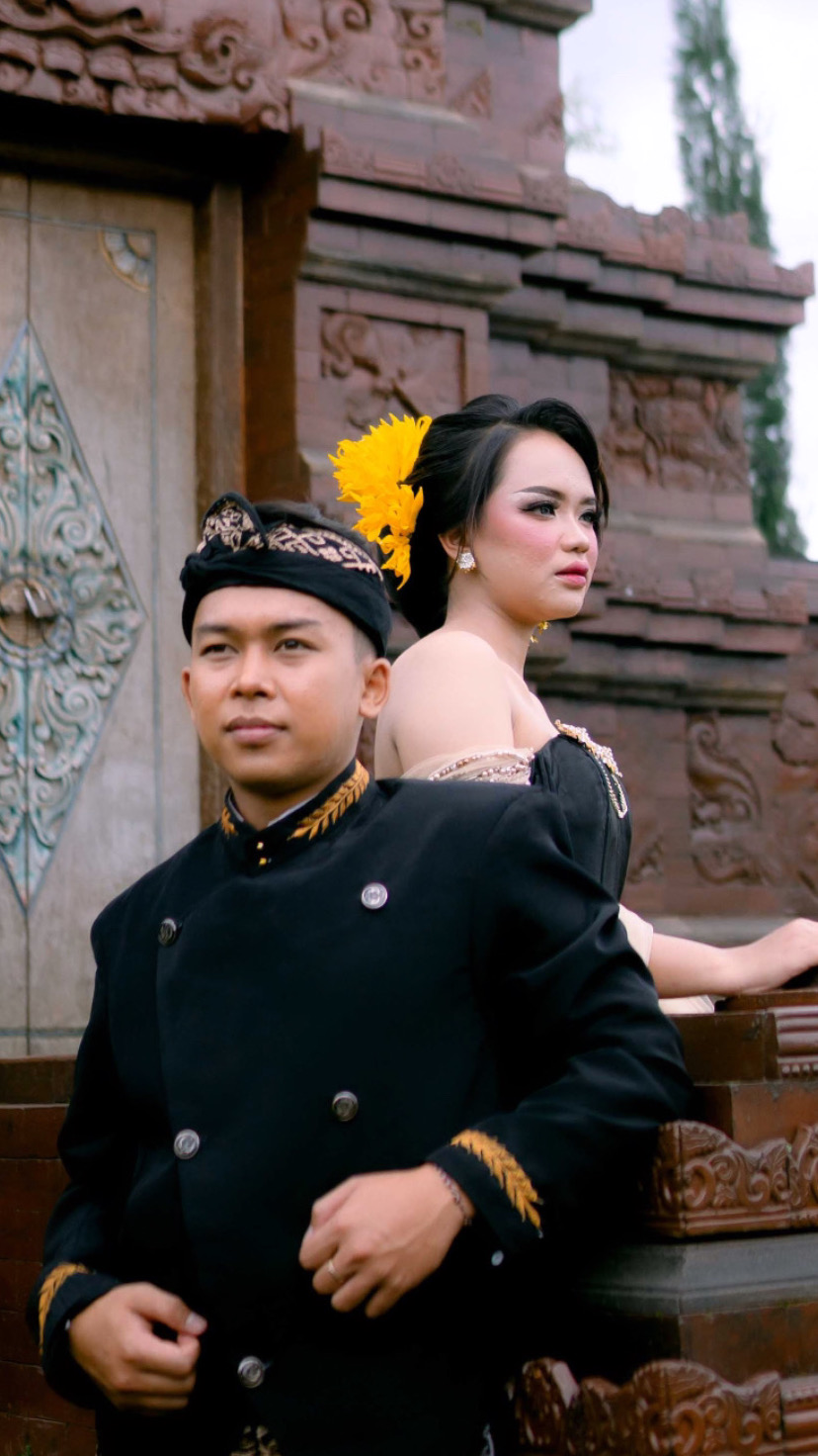 ED6066FB-5CB2-4C05-BD04-ACCAEBB13F69