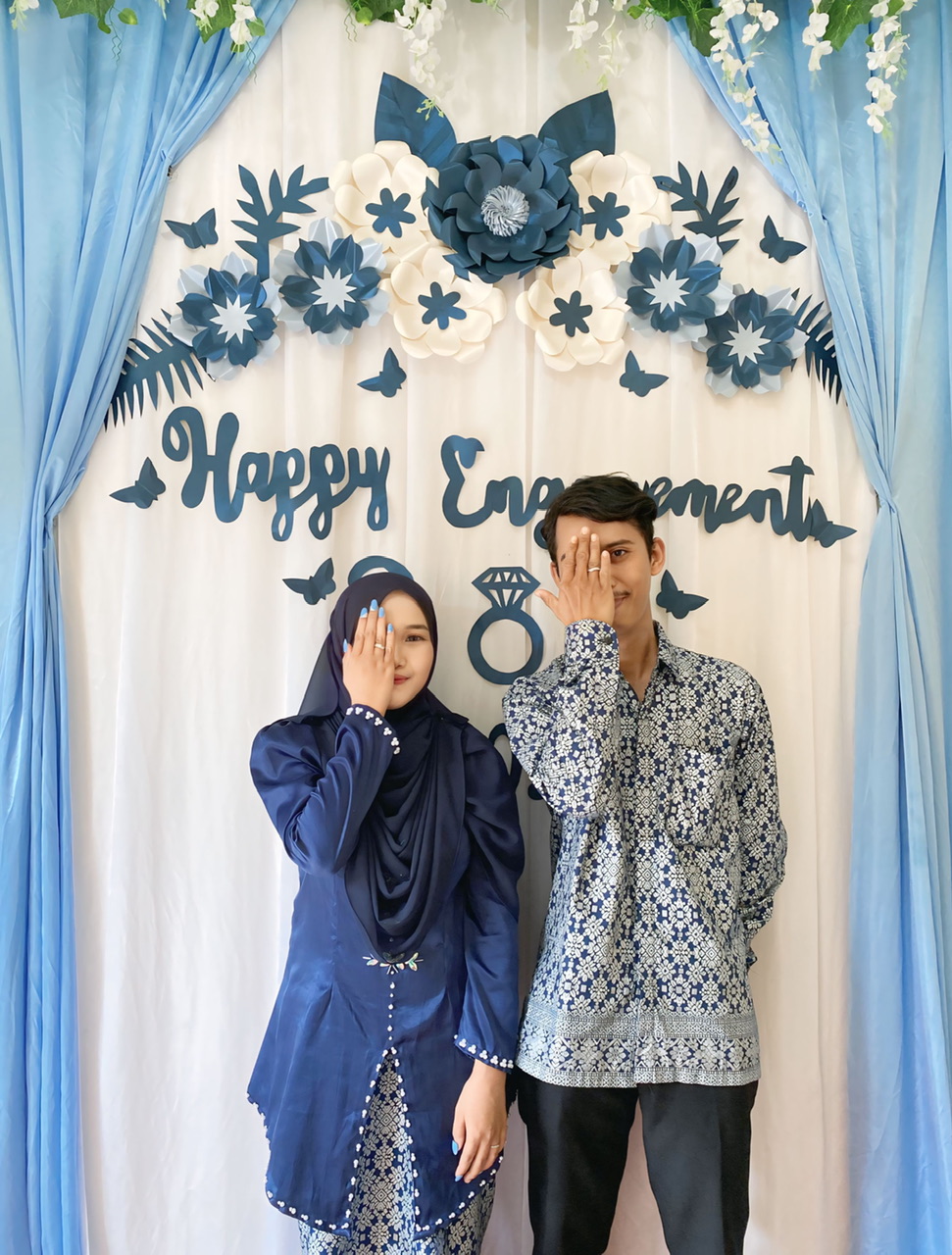 FCC253A8-4B33-4CF5-9F49-D811585A28A0